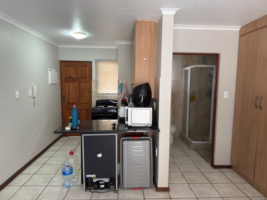 1 Bedroom Property for Sale in Die Bult North West